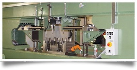 Mittenlochpresse